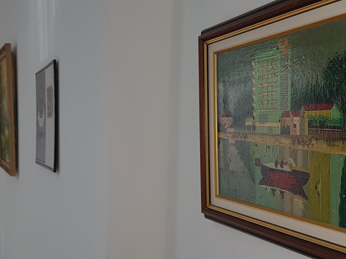Klent Studio Apartment بورغراديك المظهر الخارجي الصورة