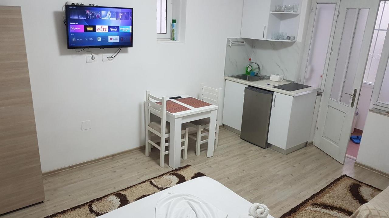 Klent Studio Apartment بورغراديك المظهر الخارجي الصورة