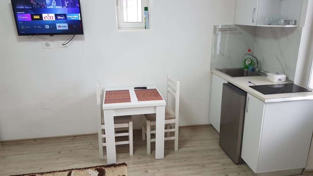 Klent Studio Apartment بورغراديك المظهر الخارجي الصورة