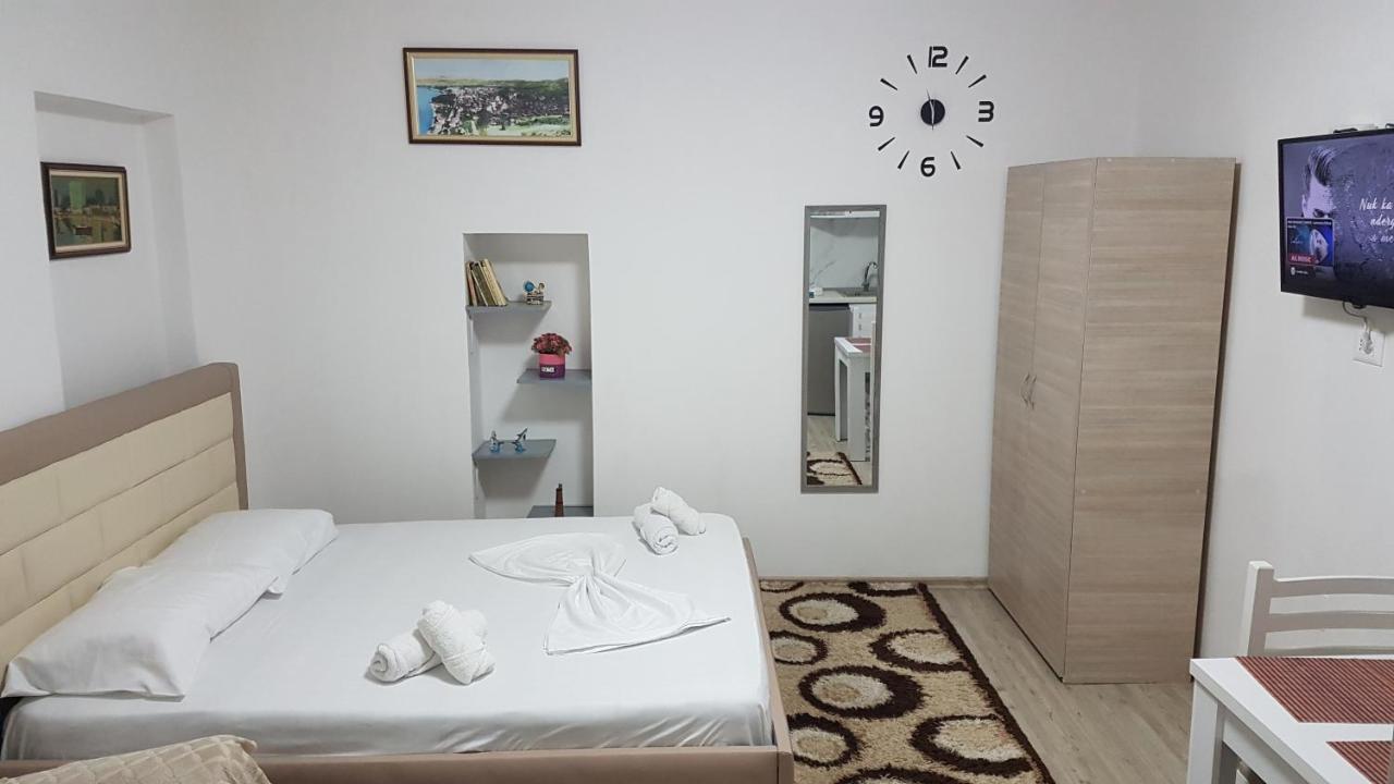 Klent Studio Apartment بورغراديك المظهر الخارجي الصورة
