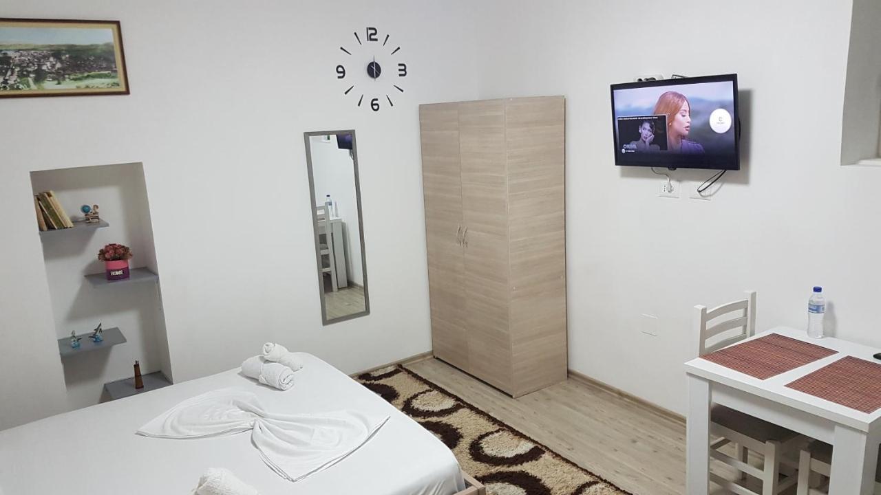 Klent Studio Apartment بورغراديك المظهر الخارجي الصورة
