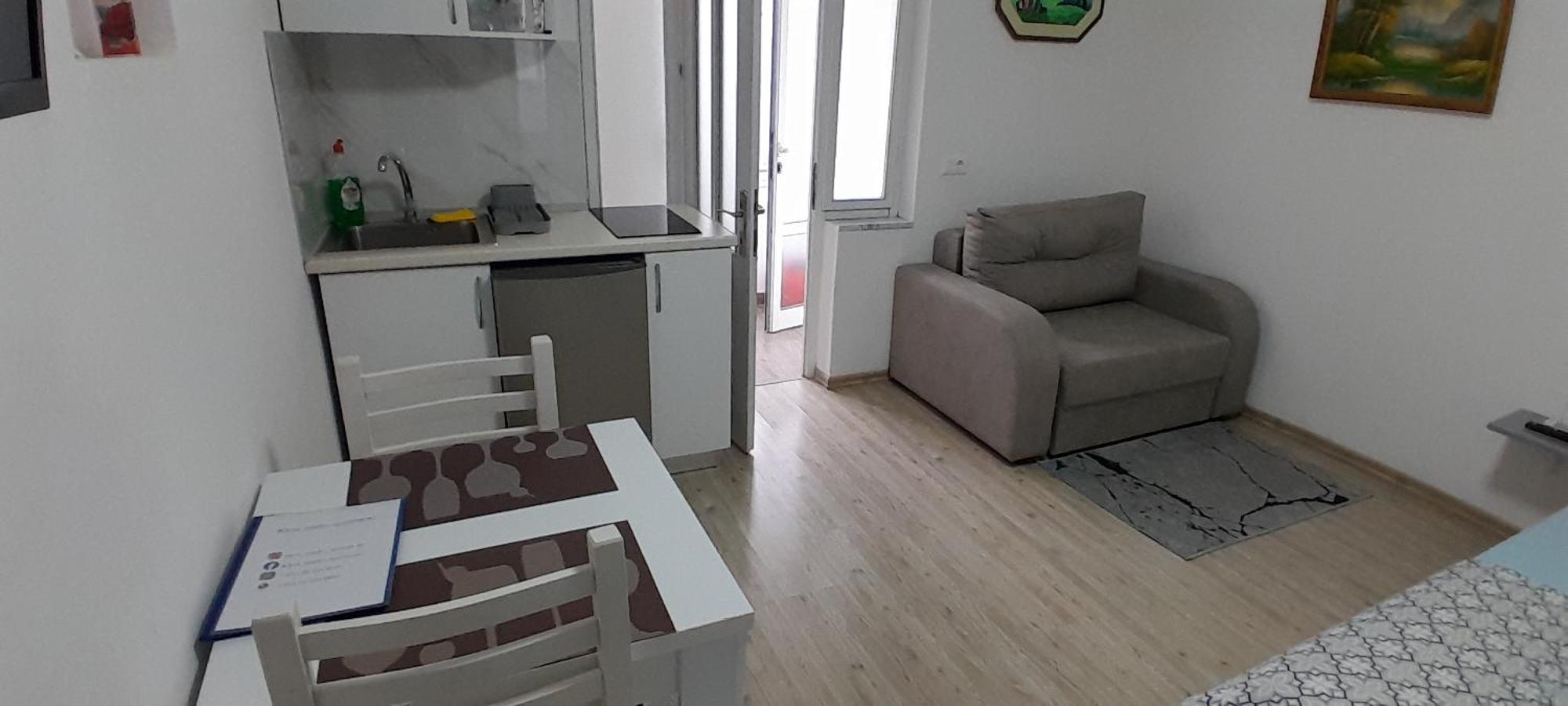Klent Studio Apartment بورغراديك المظهر الخارجي الصورة